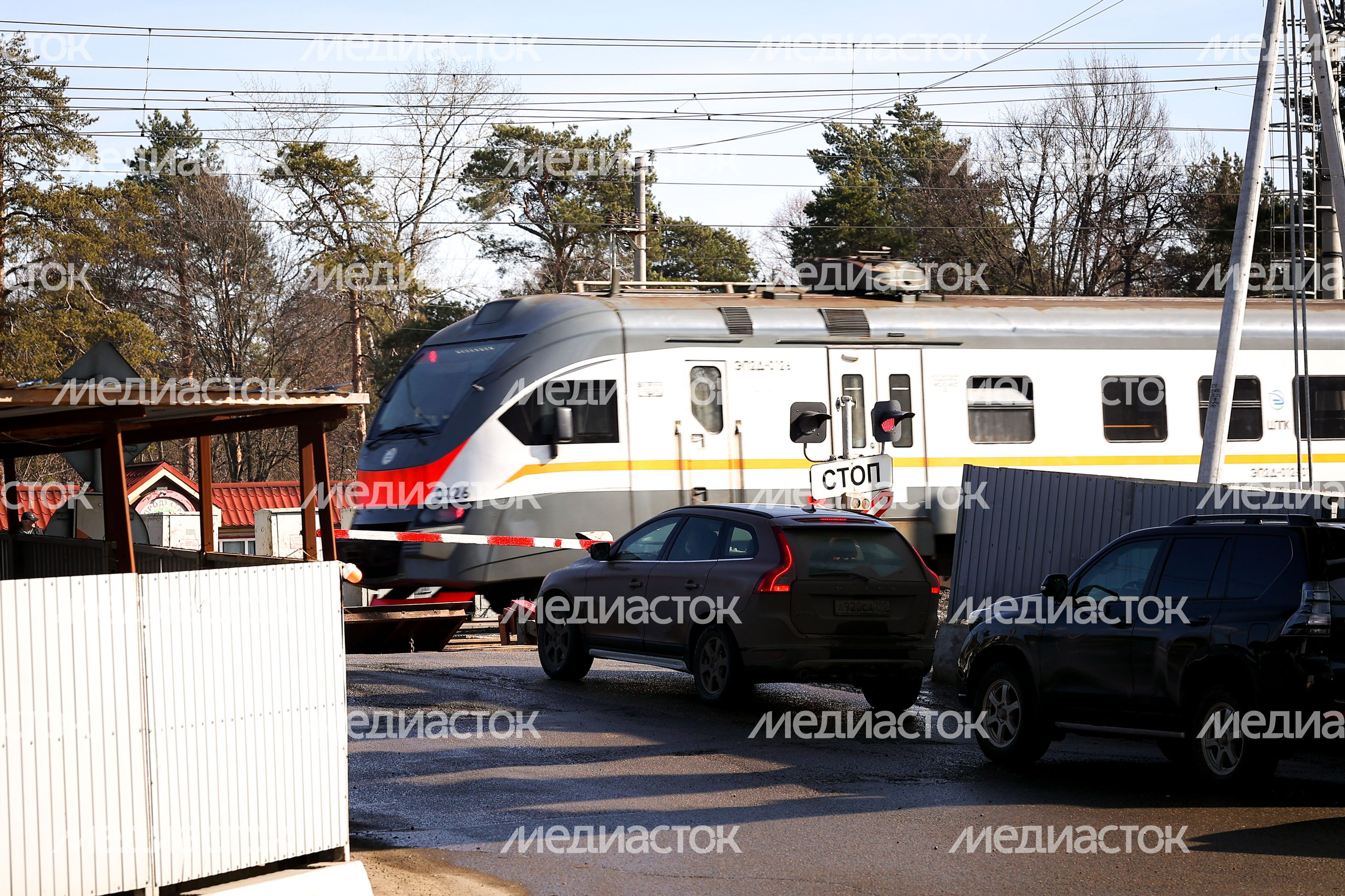 Проверка губернатором строительства путепровода в Раменском
