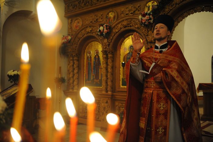 Пасхальное богослужение в Троицке