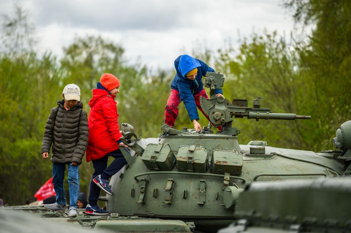 Военно-историческая реконструкция событий мая 1945 года в музее истории танка Т-34 в Мытищах