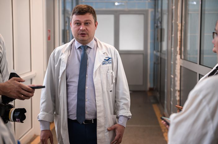 Рабочие моменты завода «Зенит»
