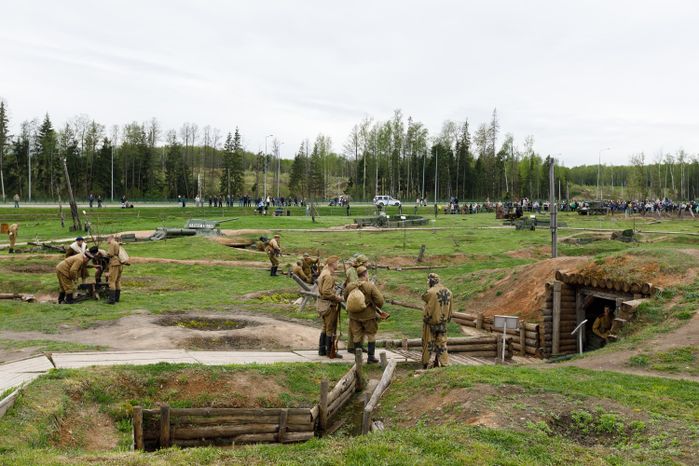 День Победы в Центральном парке «Патриот» Одинцовского округа: военно-историческая реконструкция «В логове зверя»
