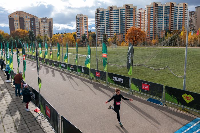 Забег Hero League Trail на 1, 5 и 10 км по пересеченной местности в Красногорске