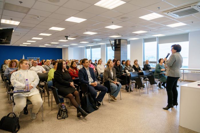 Семинар о работе системы обратной связи с жителями с работниками ЖКХ
