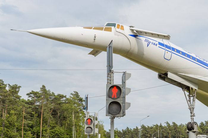 Памятник Ту-144