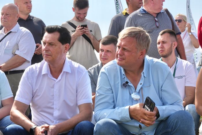 Агропромышленная выставка "День поля Московской области" в Дмитровском округе