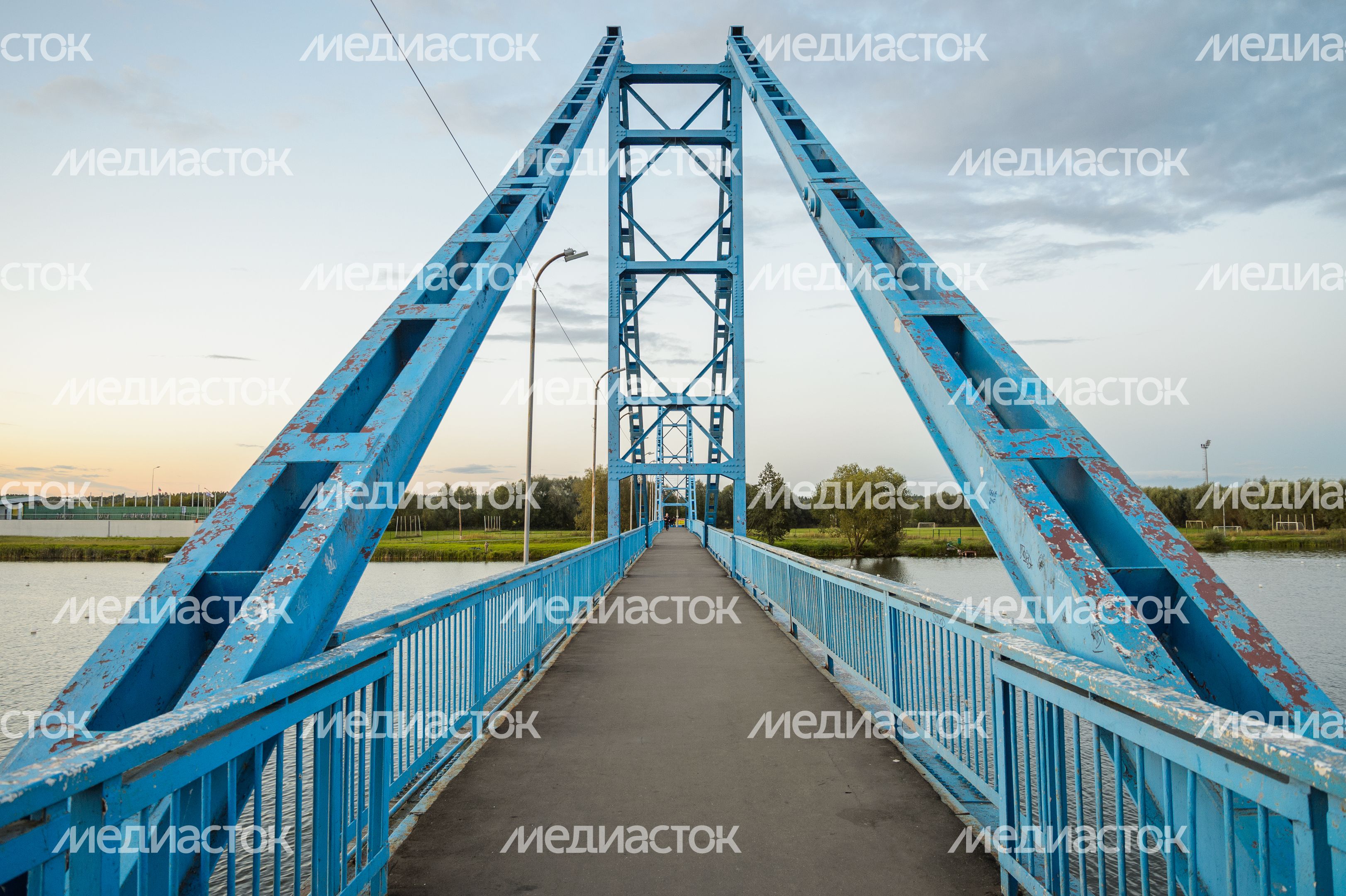 Бронницы. "Крымский мост" Бронницы. "Крымский мост"