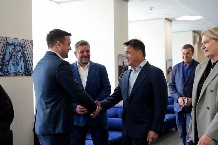 Андрей Воробьев встретился с участниками образовательной программы "Герои Подмосковья"