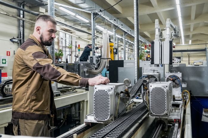Сборочный цех подмосковного оружейного завода