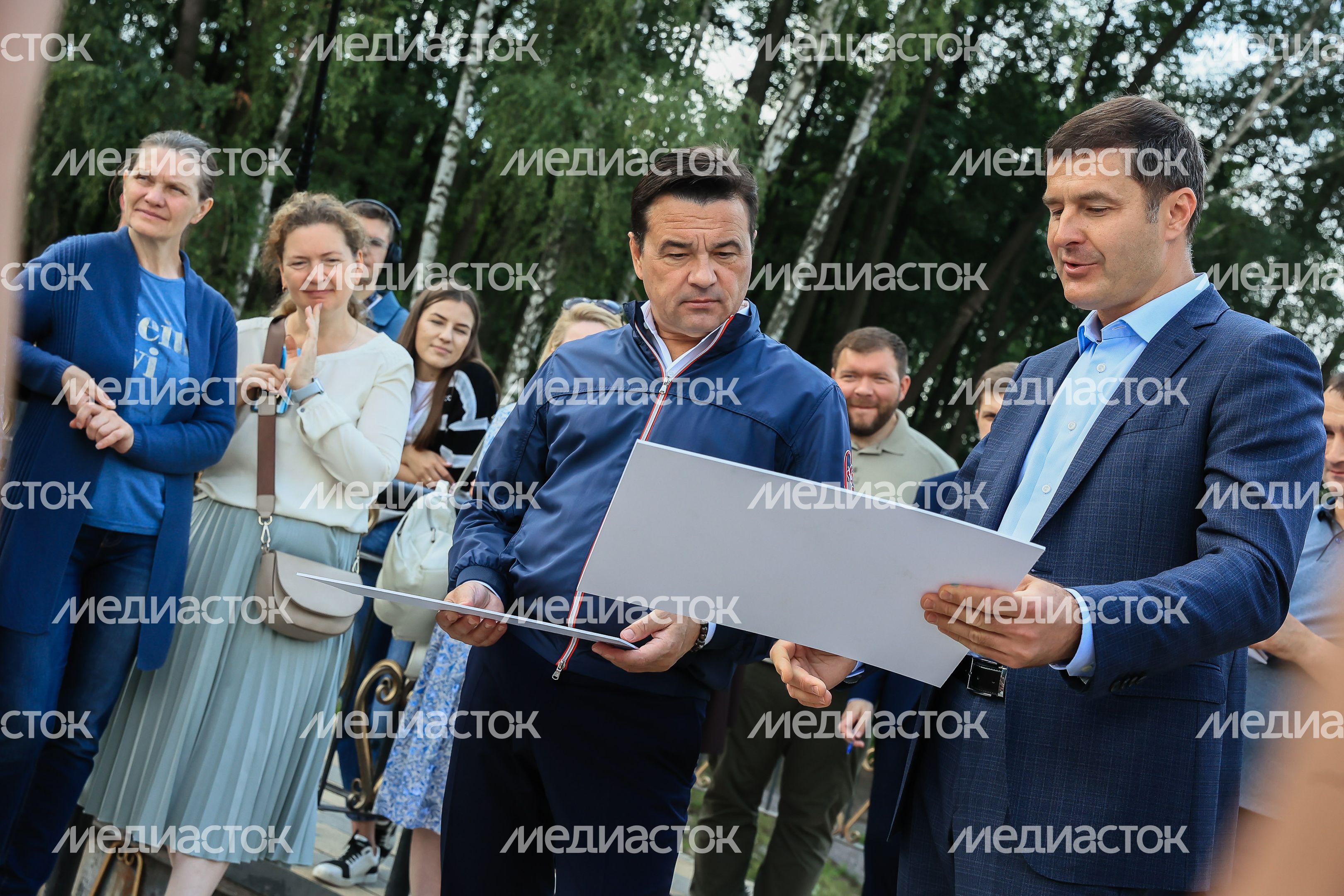 Проверка хода работ по очистке Малаховского озера Губернатором Подмосковья