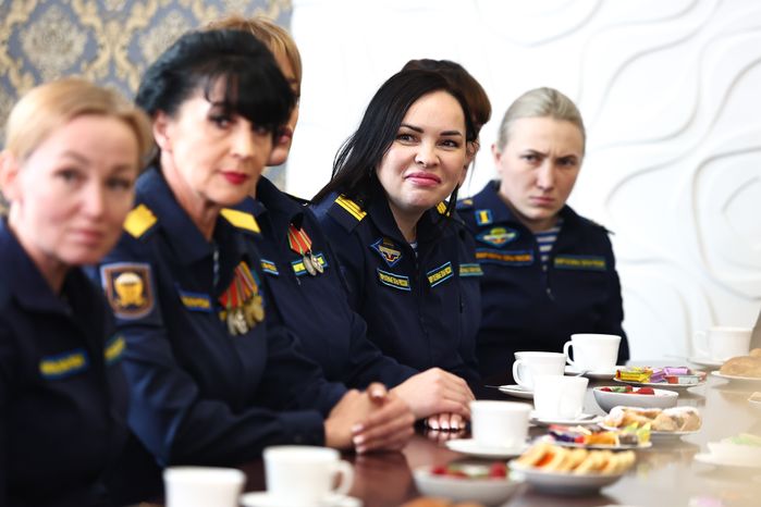 Поздравление с Международным женским днем связисток ВДВ Губернатором Подмосковья
