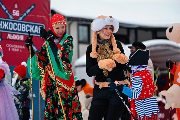 Костюмированный лыжный забег на Манжосовской гонке в Одинцово