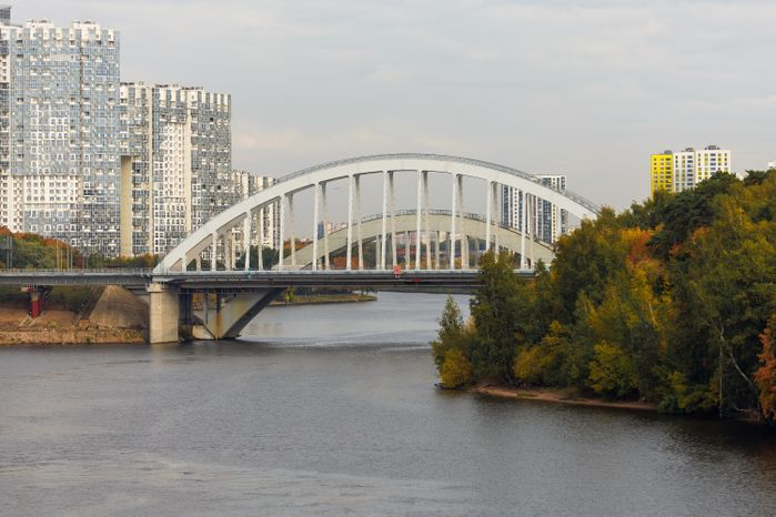 Химкинский железнодорожный мост через Москву-реку
