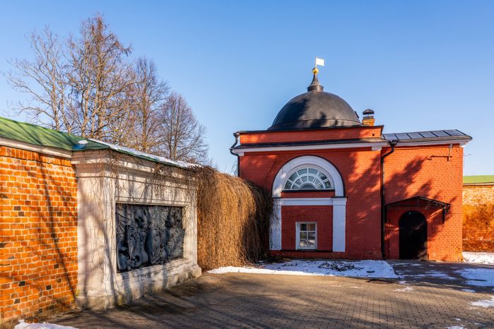 Спасо-Бородинский женский монастырь в деревне Семеновское Можайского округа