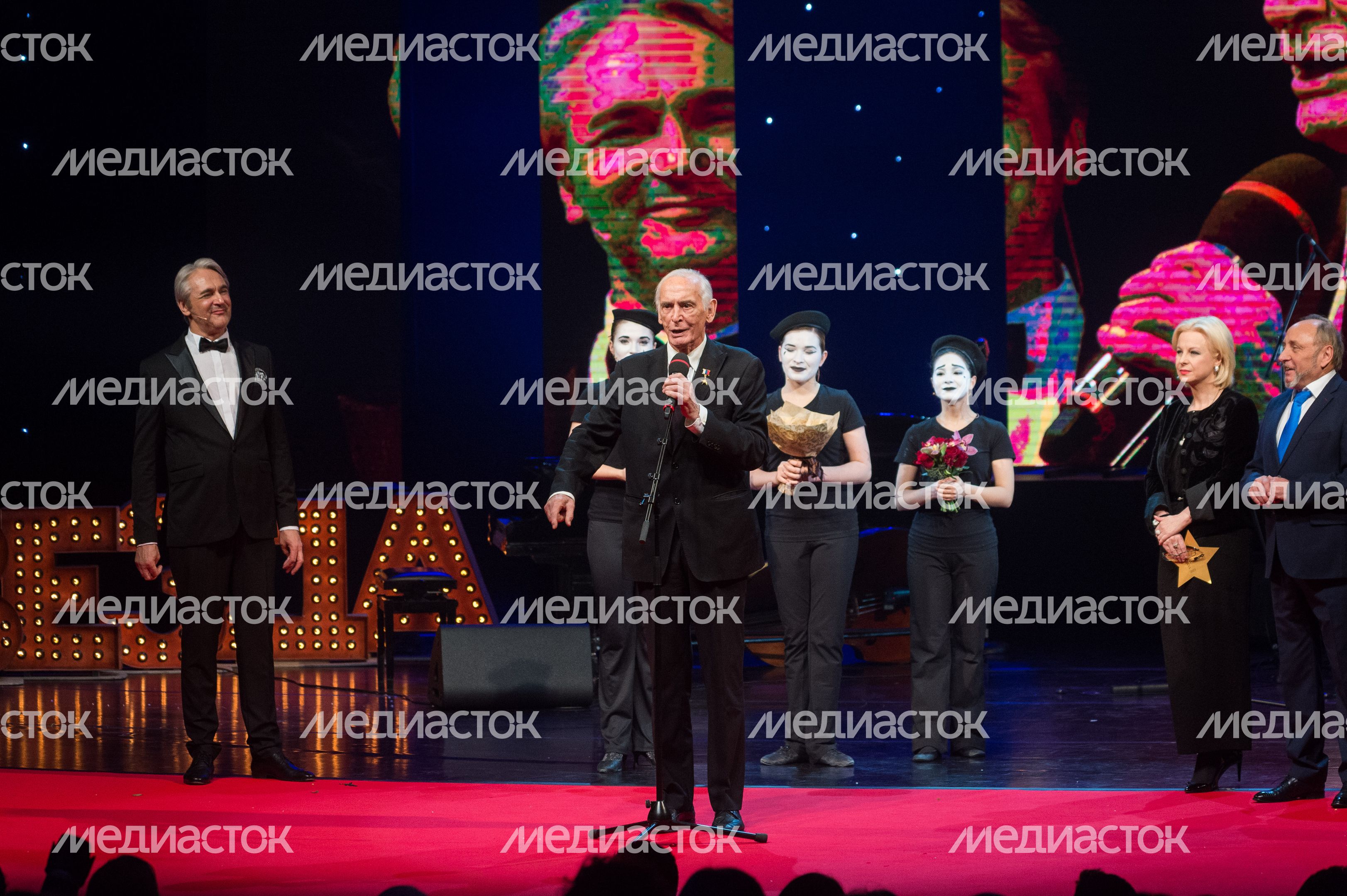 Церемония вручения премии «Звезда Театрала» в театре имени Вахтангова в Москве