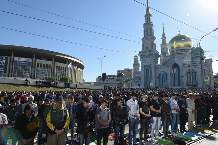 Празднование Ураза‑байрам в Москве в 2018 году
