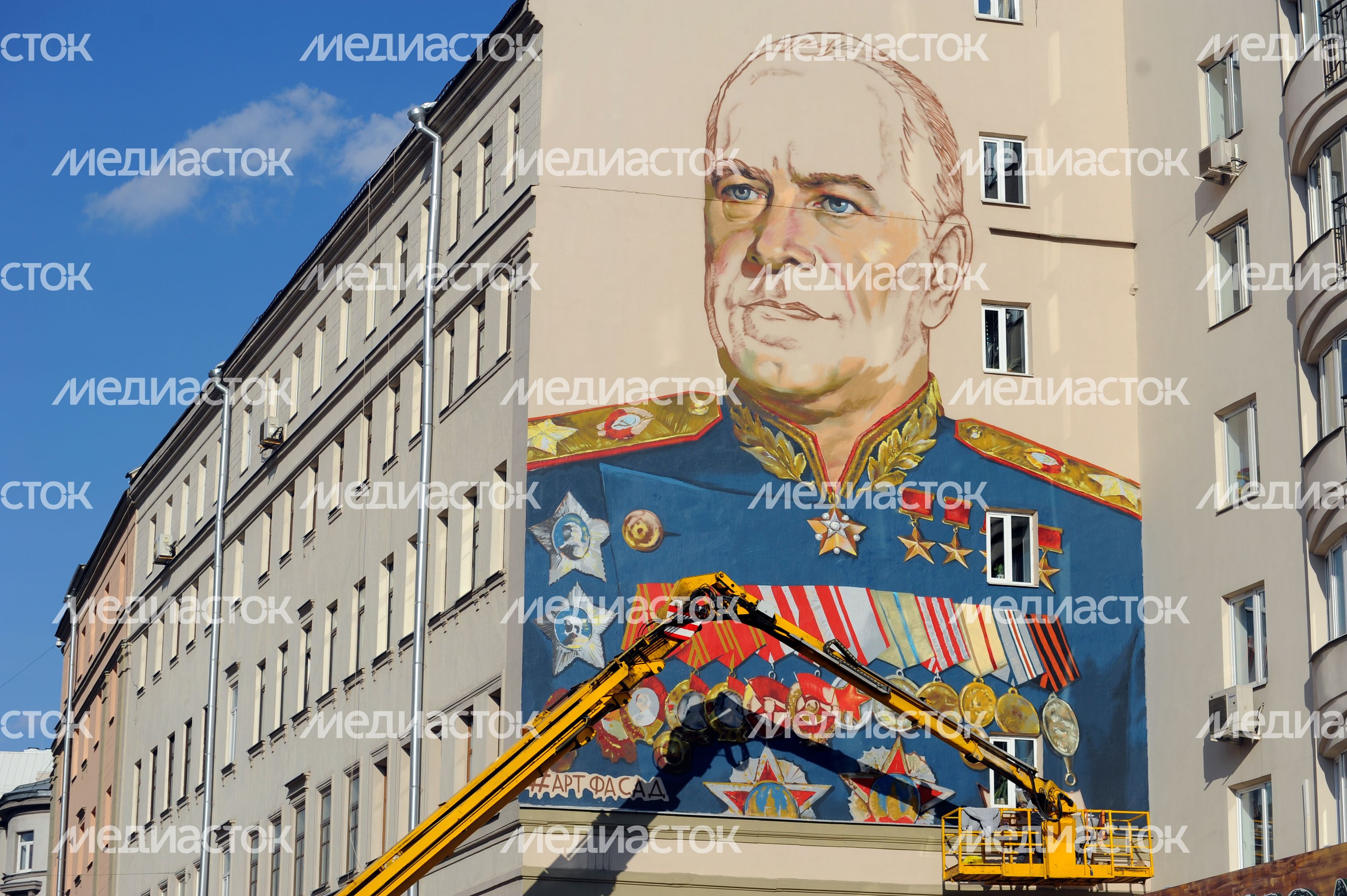 Граффити Маршала Жукова в Москве
