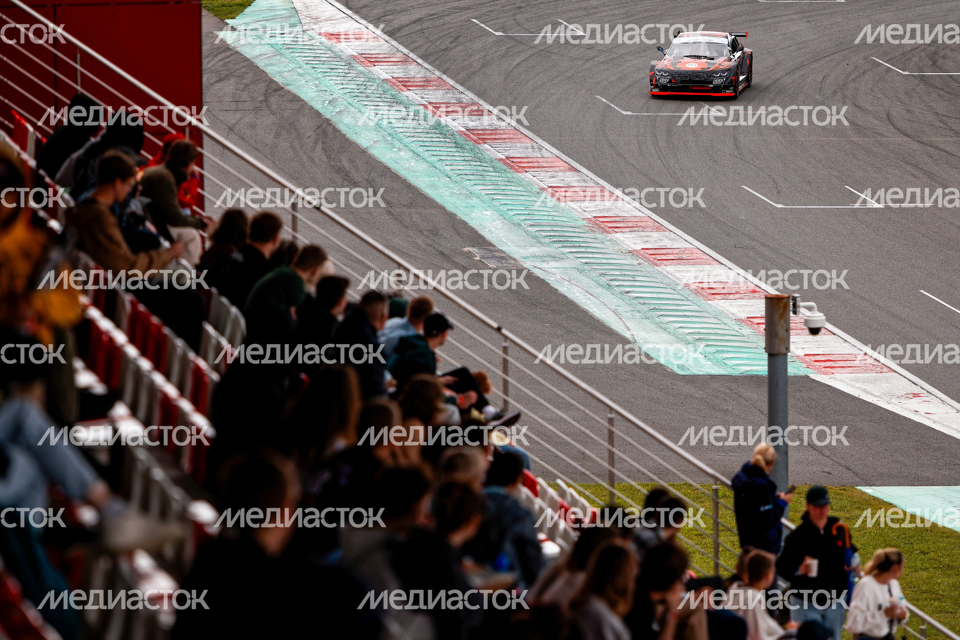 VI этап российской серии кольцевых гонок на автодроме Moscow Raceway