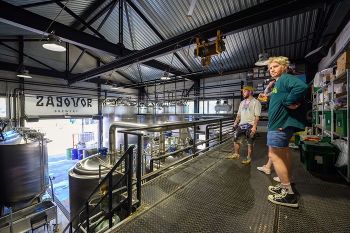 Экскурсия на пивоварню Zagovor Brewery в Мытищах