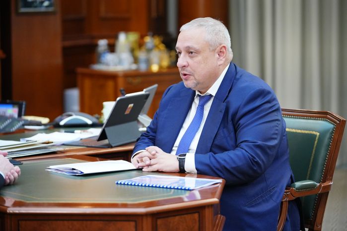 Андрей Воробьёв провел рабочую встречу с главой Рузского м.о. Александром Горбылёвым