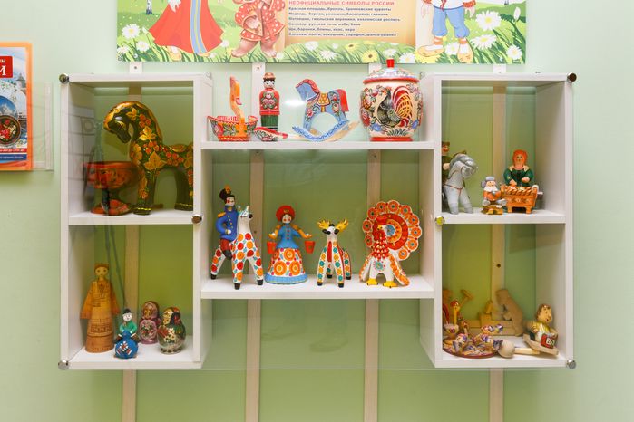 Игрушки народных промыслов в детском саду «Котенок» из Химок