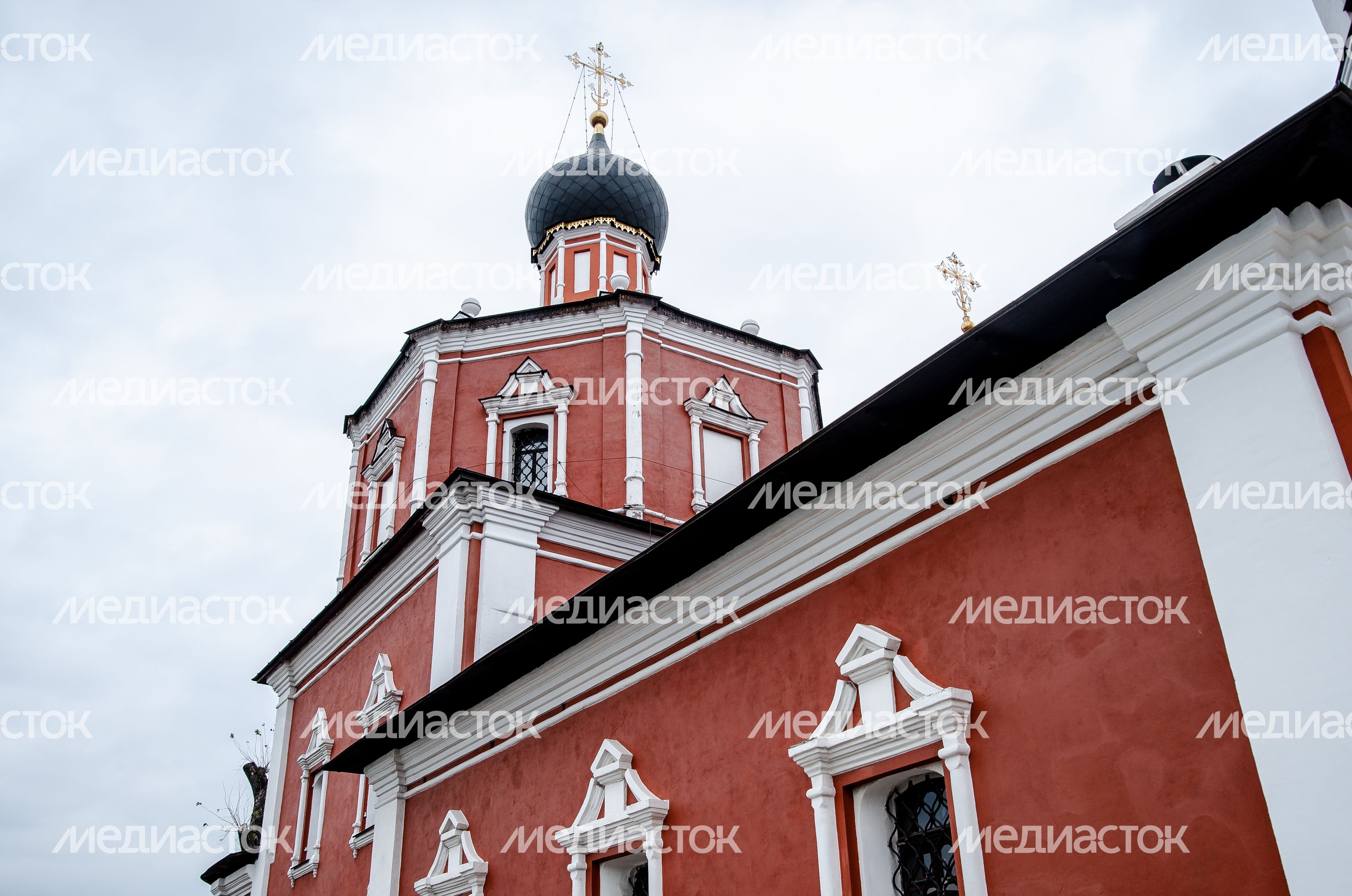 Свято-Никольский Храм в селе Озерецкое
