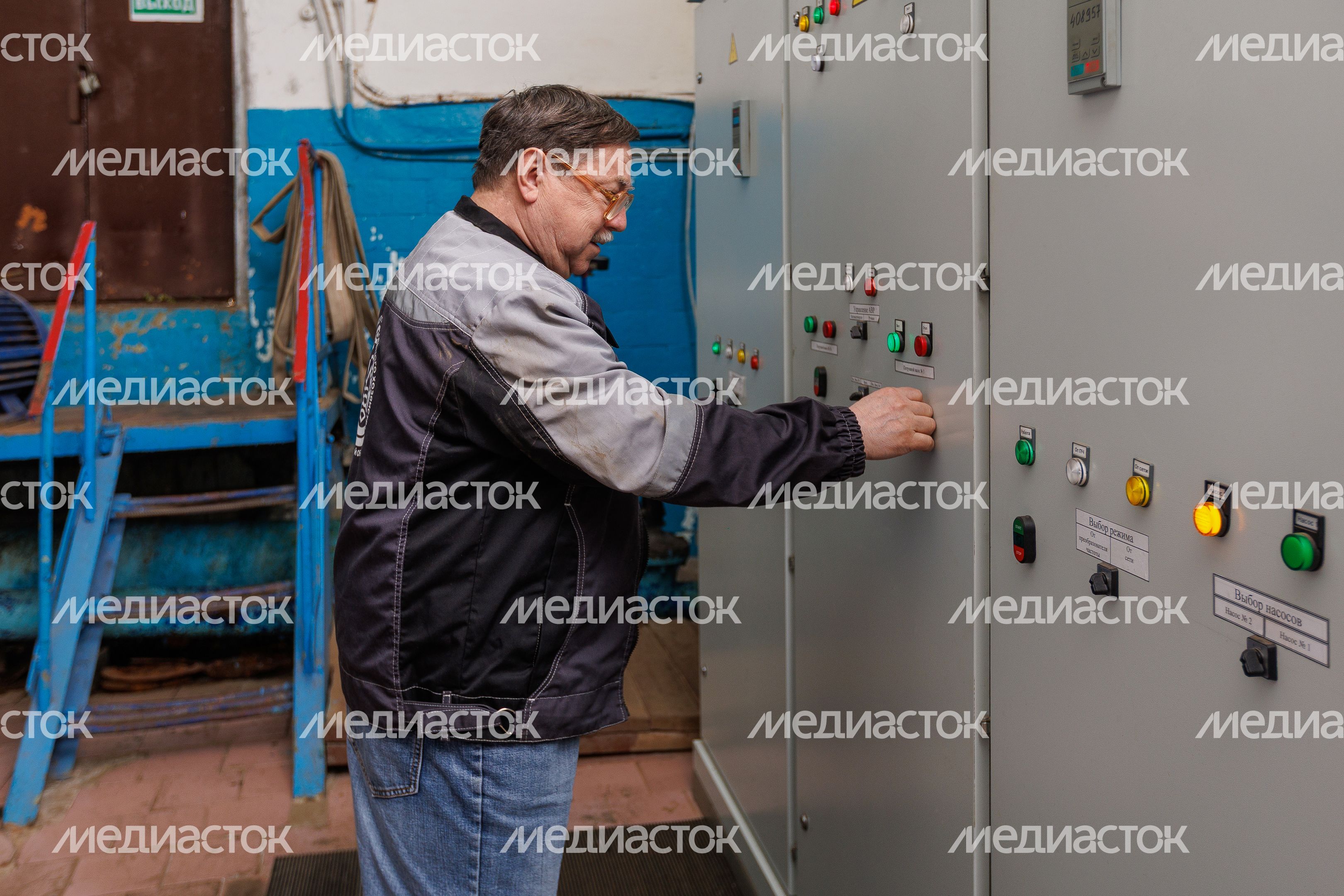 Ремонтные работы по обслуживанию автоматики электрооборудования систем водоснабжения на объектах Мособлводоканала