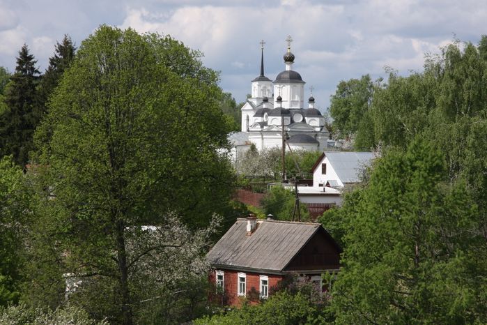 Храм Димитрия Солунского в Рузе