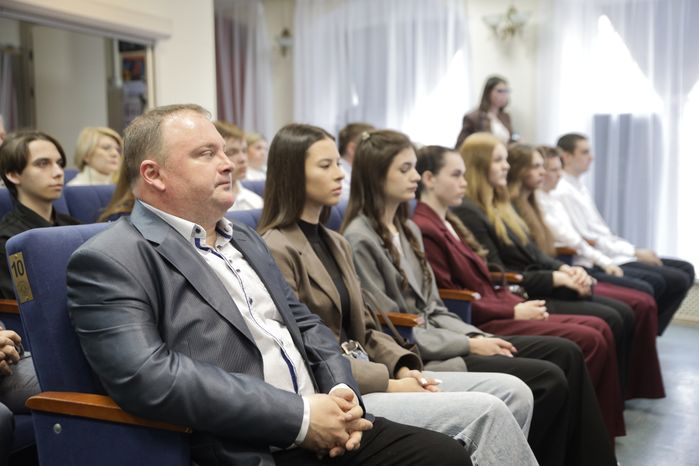 С праздником труда поздравили специалистов отрасли городского хозяйства Подмосковья