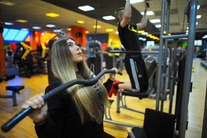 Спортсменка в пауэрлифтинге Марьяна Наумова