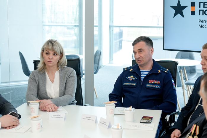 Встреча губернатора с членами Общественного совета образовательной программы "Герои Подмосковья"