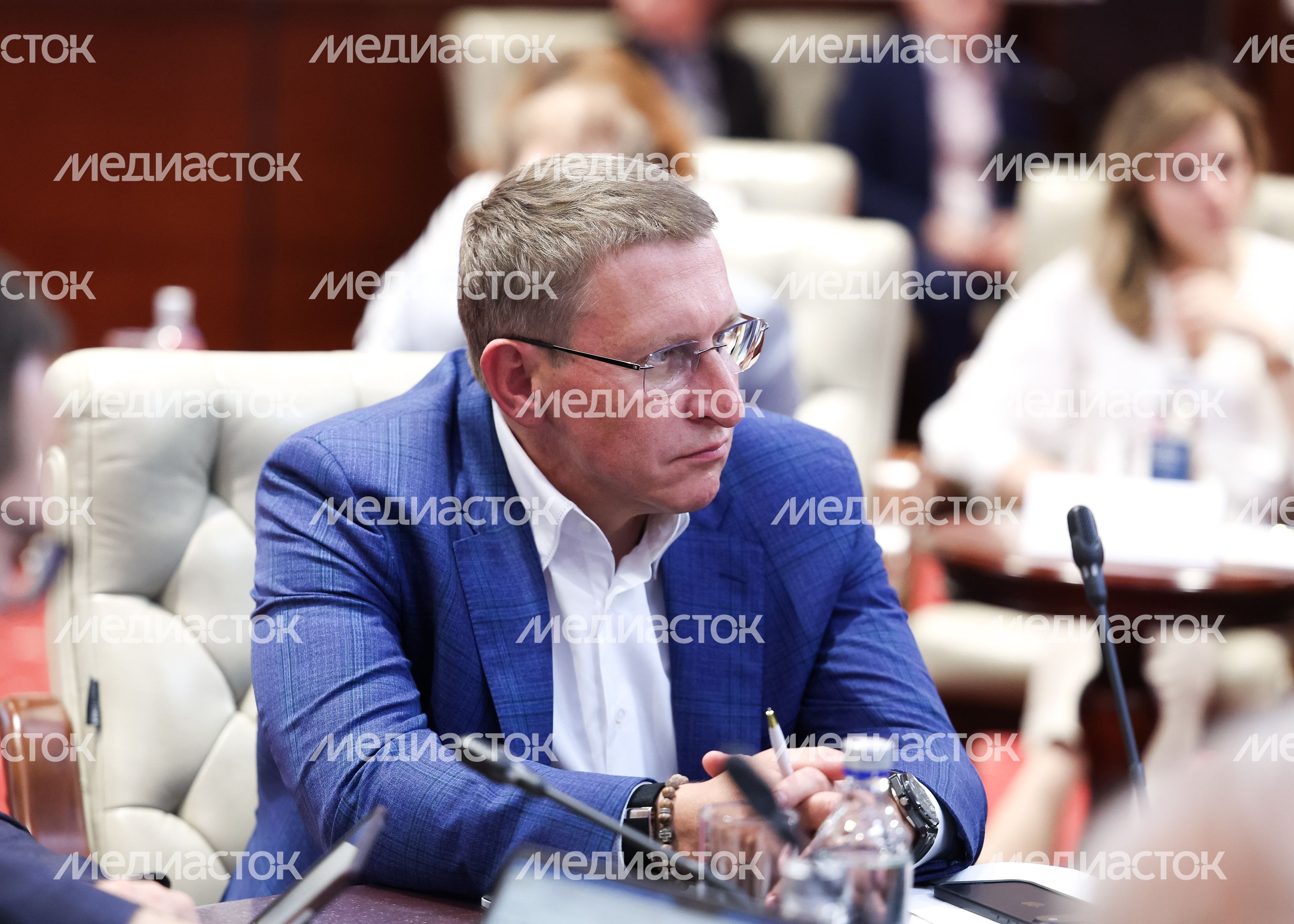 В региональном Доме Правительства прошло заседание Комитета Госдумы РФ по контролю В региональном Доме Правительства прошло заседание Комитета Госдумы РФ по контролю