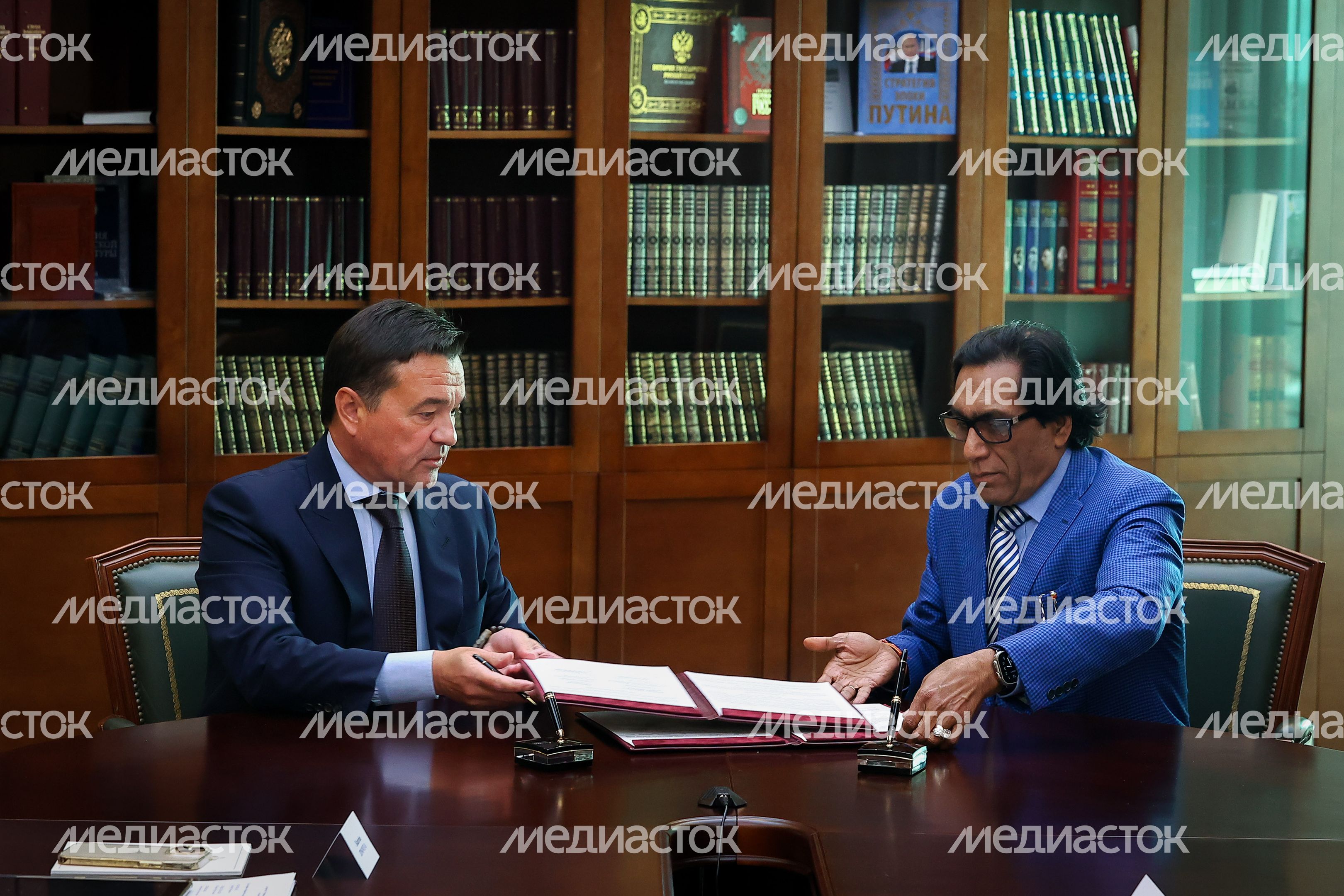 Встреча Губернатора Подмосковья с управляющим директором «Uflex Group» Ашоком Чатурведи