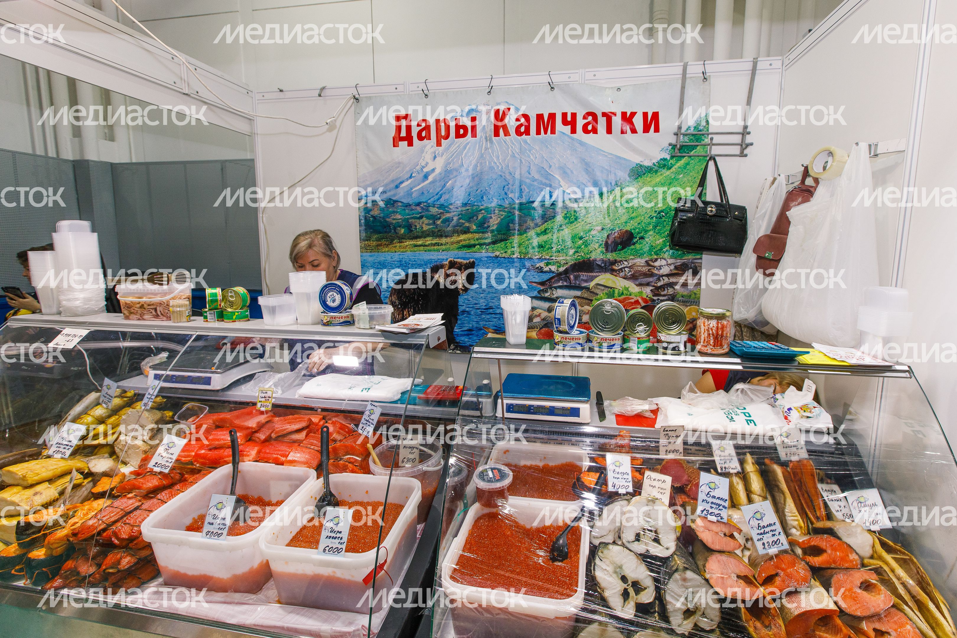 Выставка-ярмарка народных художественных промыслов «Ладья. Весенняя фантазия 2024» Выставка-ярмарка народных художественных промыслов «Ладья. Весенняя фантазия 2024»