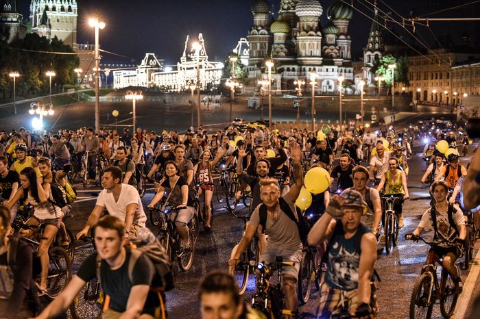 Второй ночной велопарад в Москве