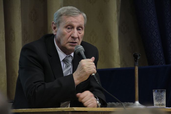 Глава Черноголовского округа Владимир Разумов