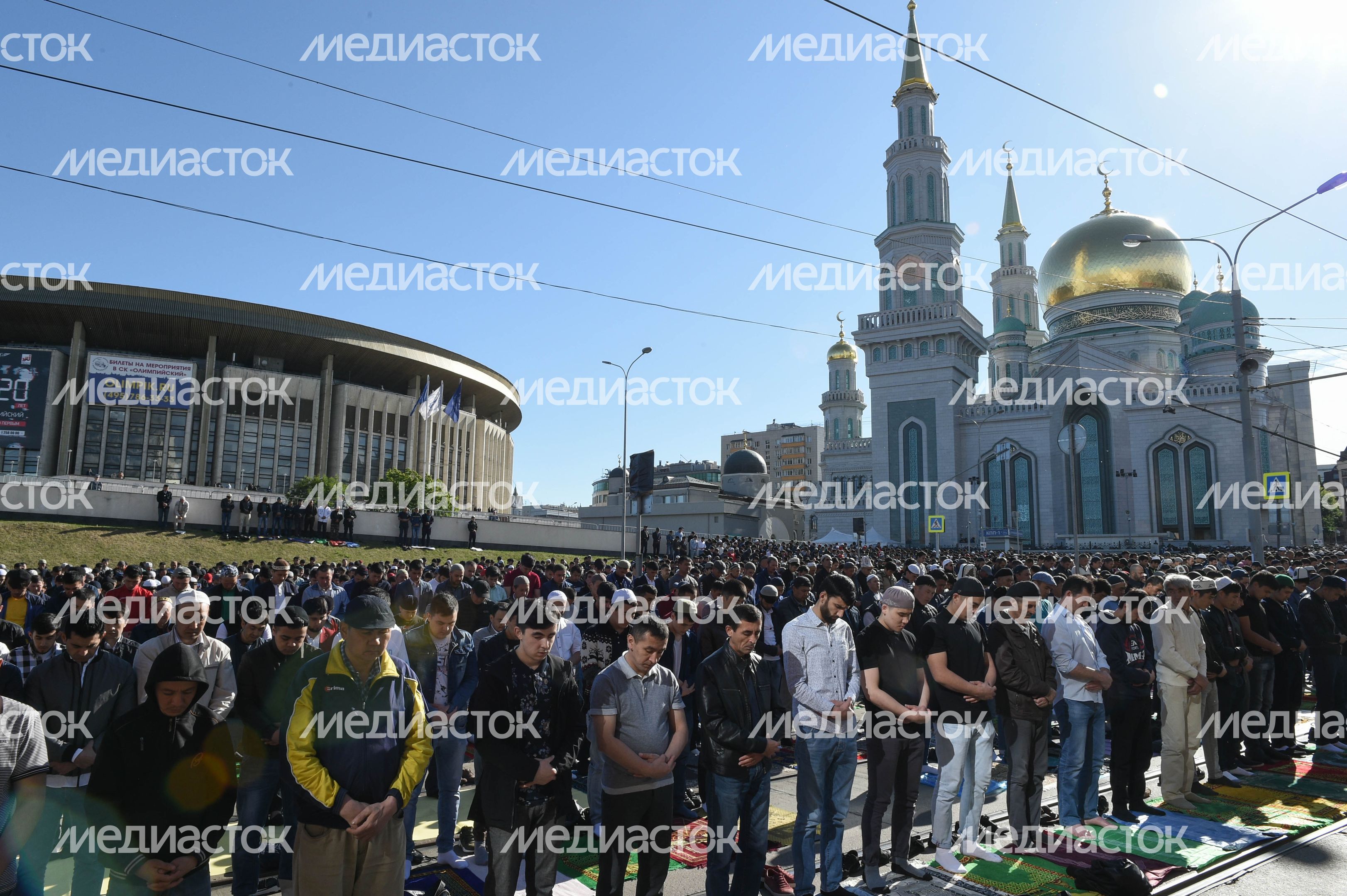 Празднование Ураза‑байрам в Москве в 2018 году