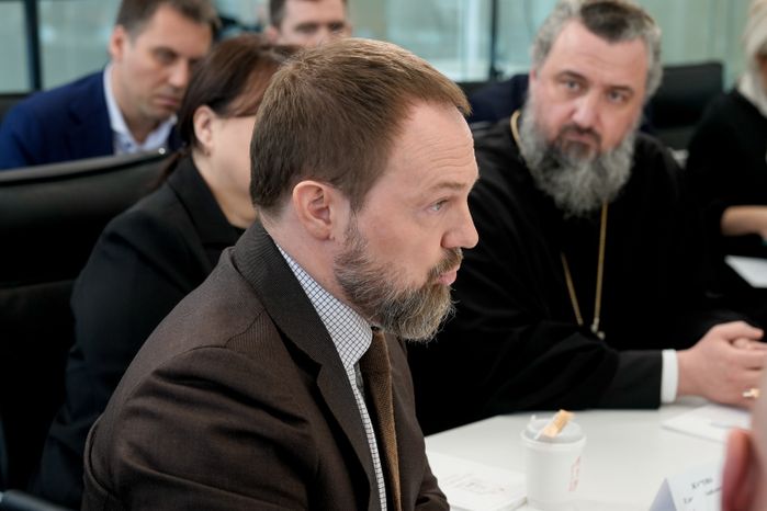 Встреча губернатора с членами Общественного совета образовательной программы "Герои Подмосковья"