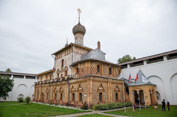 Государственный музей-заповедник «Ростовский кремль» в Ярославской области