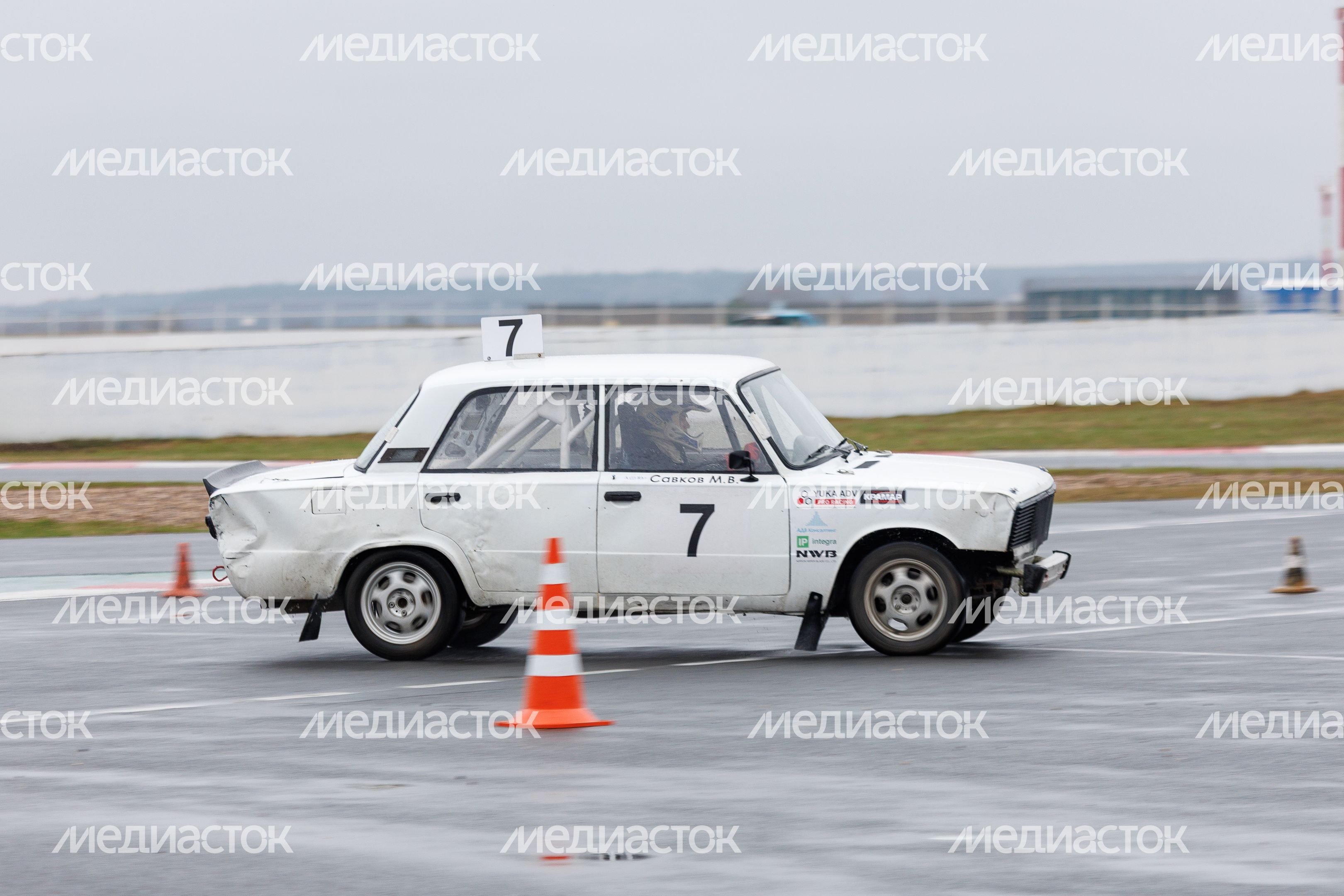 Открытие сезона ралли-кросса на гоночной трассе ADM Raceway в Мячково округа Люберцы Открытие сезона ралли-кросса на гоночной трассе ADM Raceway в Мячково округа Люберцы