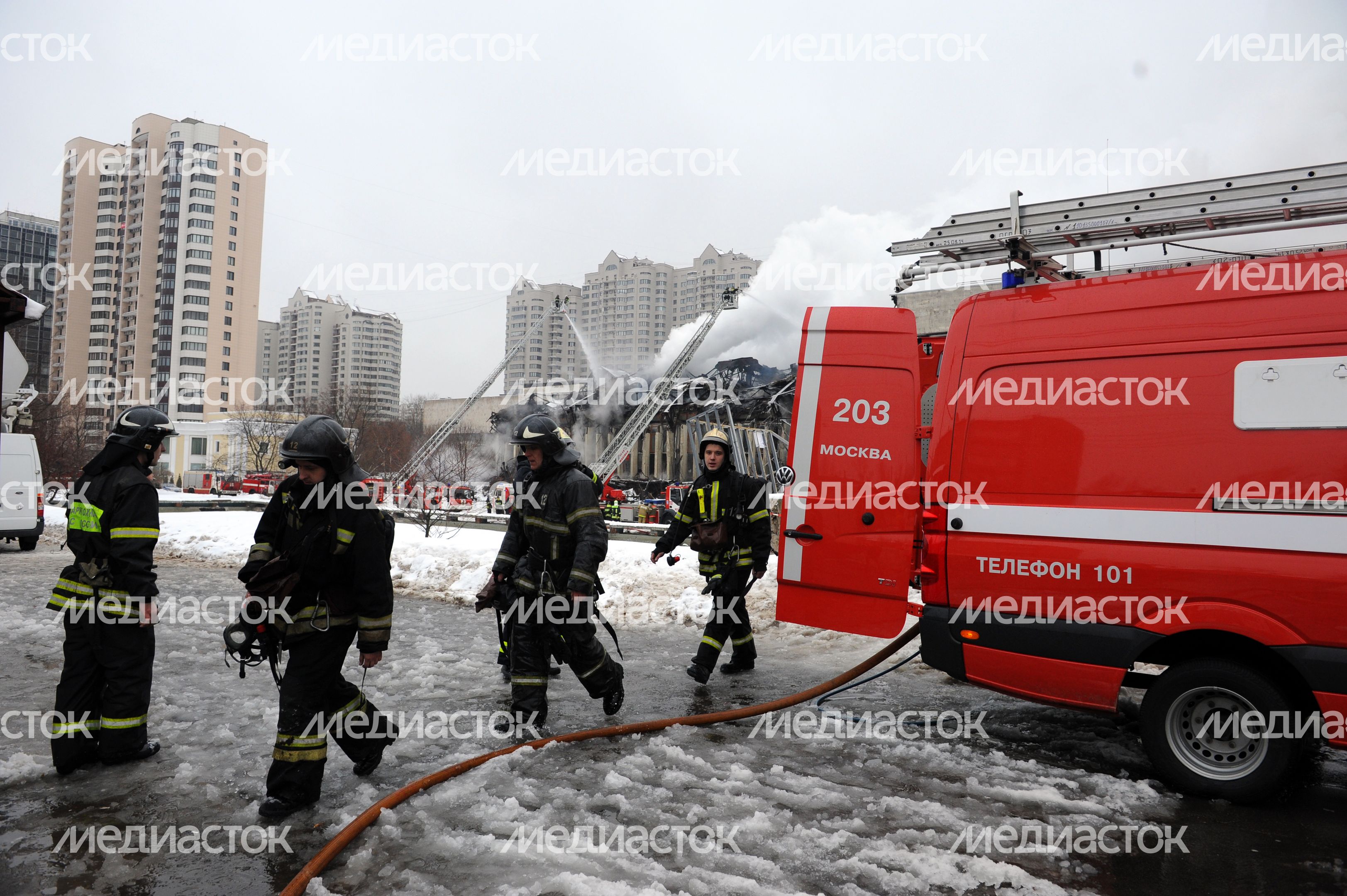 Пожар в библиотеке ИНИОН в Москве Пожар в библиотеке ИНИОН в Москве