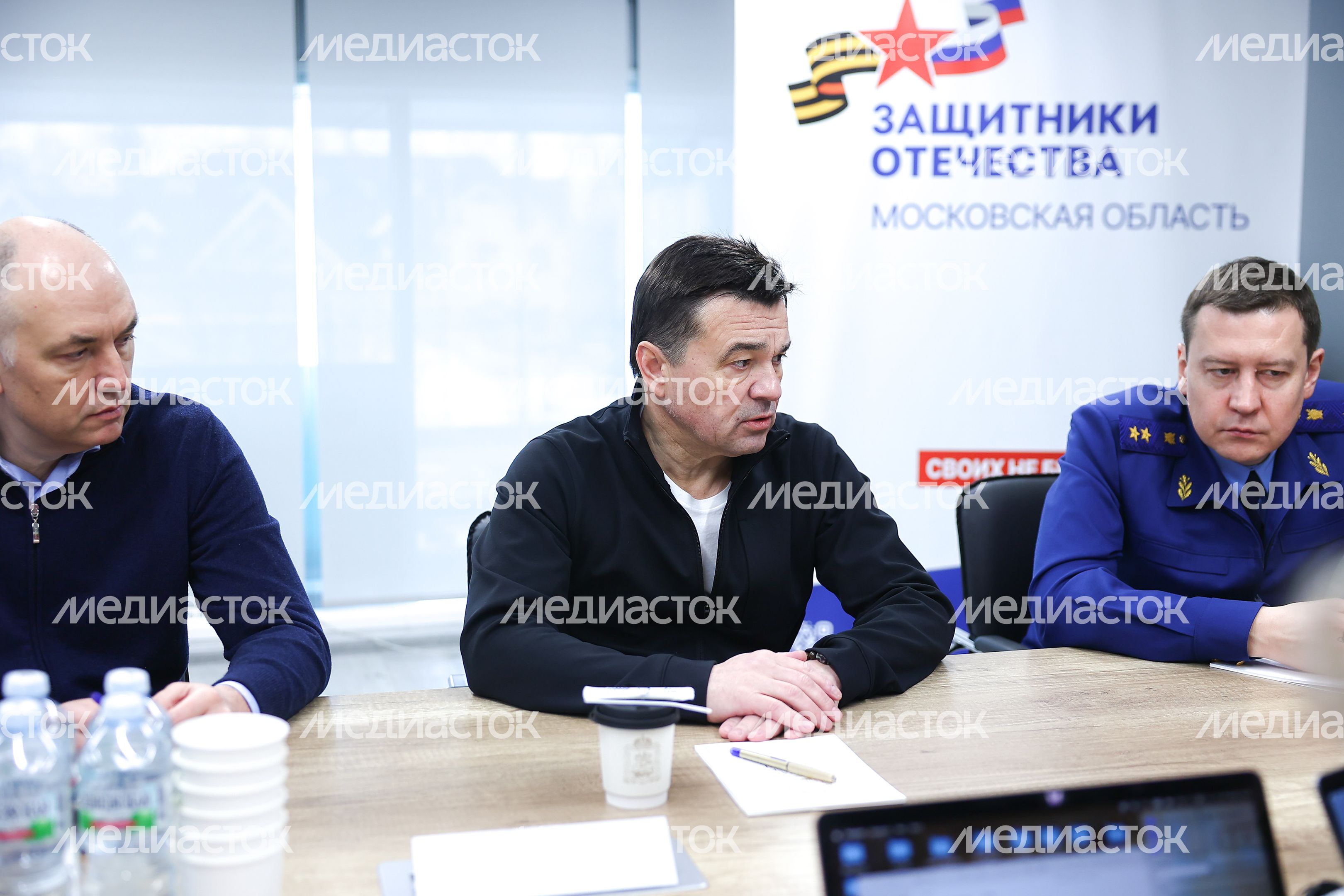 Андрей Воробьев провел очередной штаб на месте теракта в "Крокус Сити Холле"