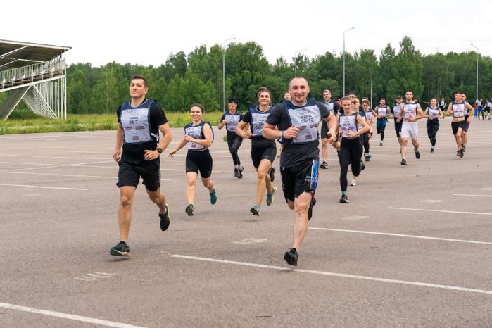 Гонка героев на полигоне Алабино собрала 1,5 тыс. человек