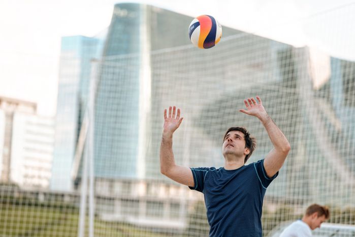 Пляжный волейбол на новой площадке «Пойма volley» в Красногорске