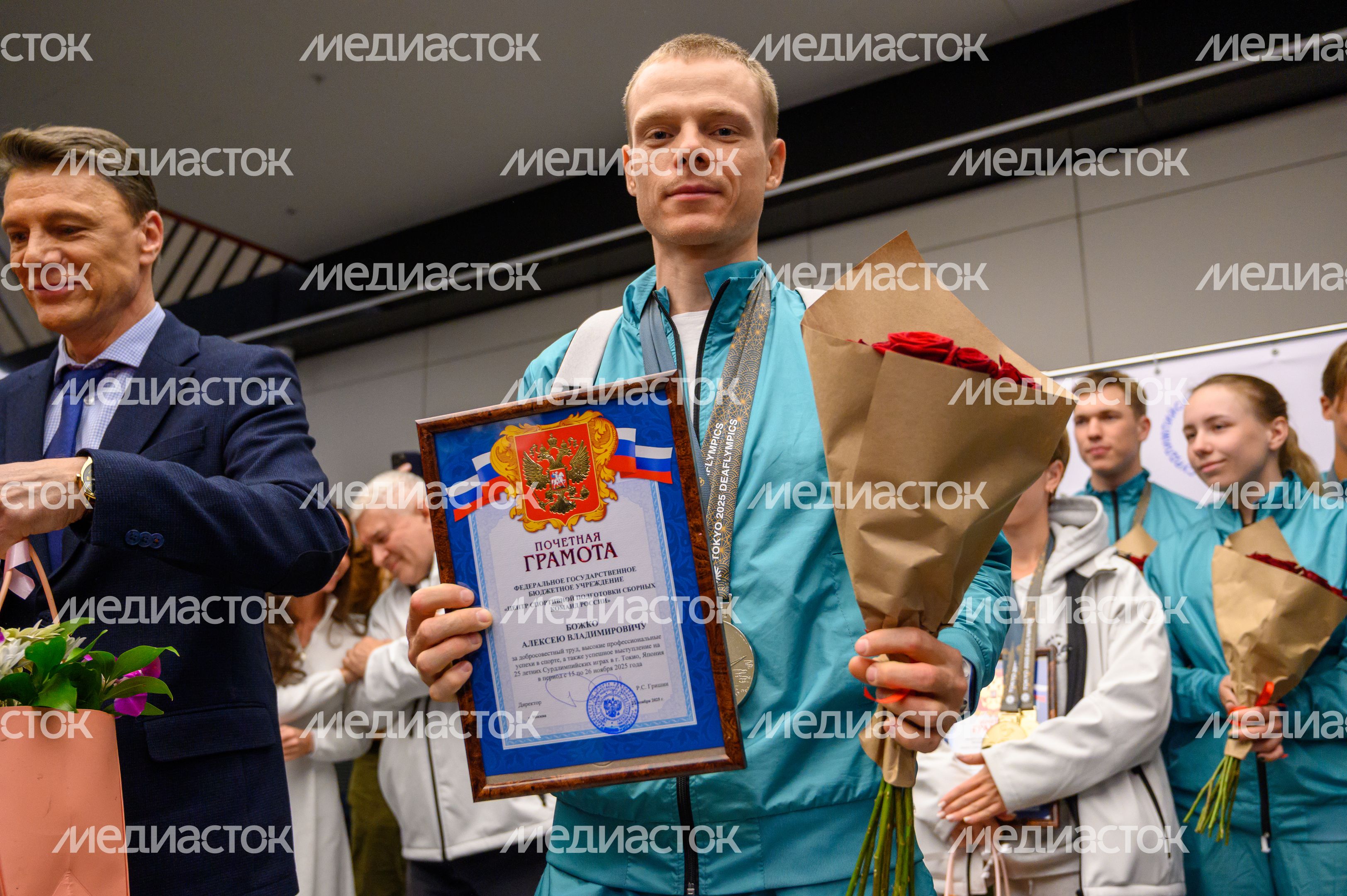 Велогонщик Алексей Божко вернулся с XXV Летних Сурдлимпийских игр в Токио Велогонщик Алексей Божко вернулся с XXV Летних Сурдлимпийских игр в Токио