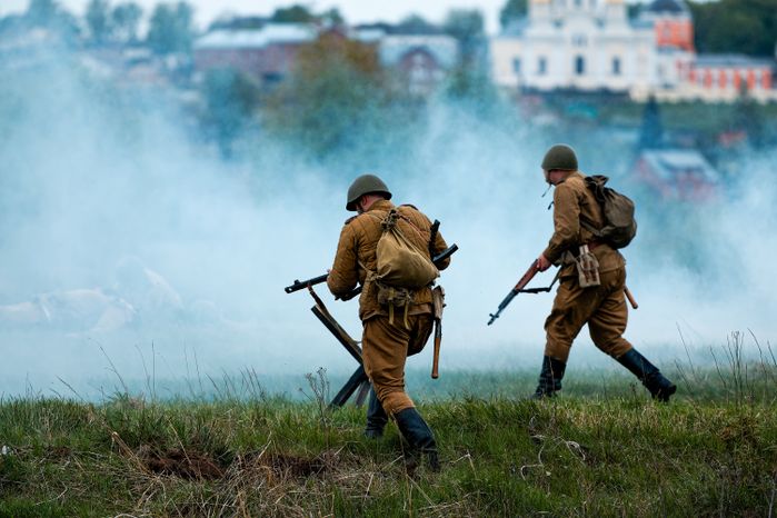 XIX Военно-исторический фестиваль "Огненная дуга" в Ступино