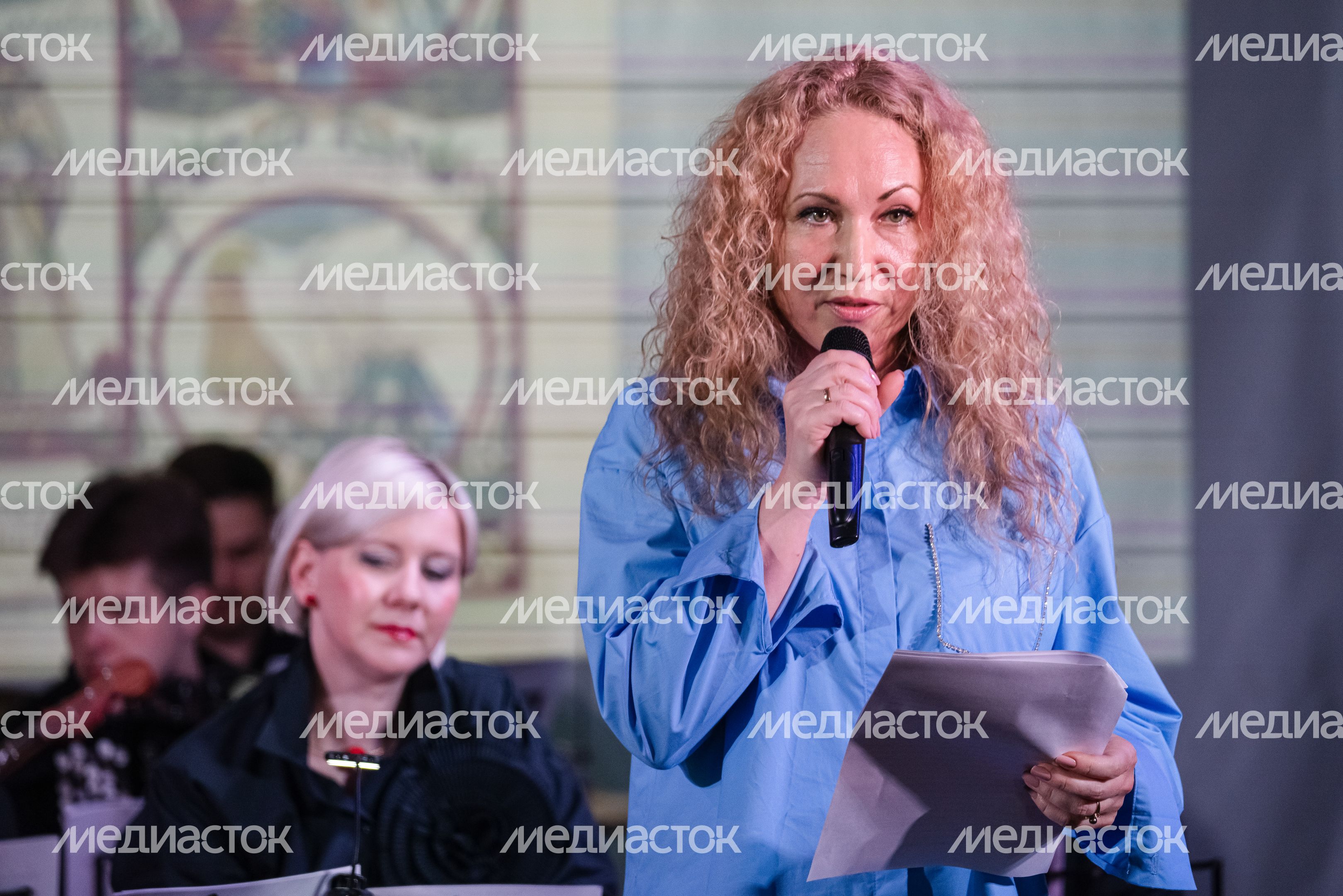 Музыкально-литературный спектакль «Золотой петушок» в усадьбе Знаменское-Губайлово