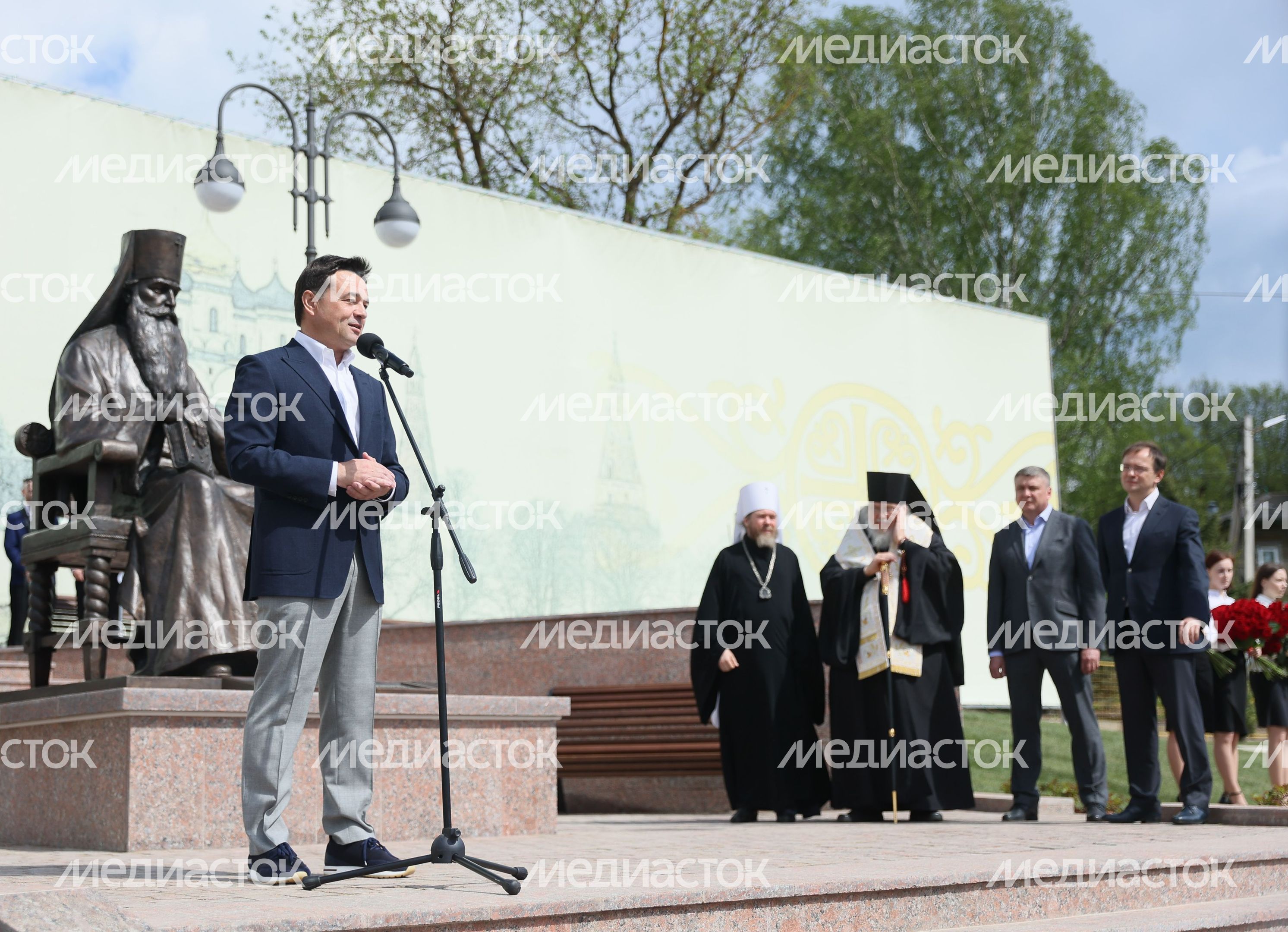 Открытие памятника митрополиту Волоколамскому и Юрьевскому Питириму Открытие памятника митрополиту Волоколамскому и Юрьевскому Питириму