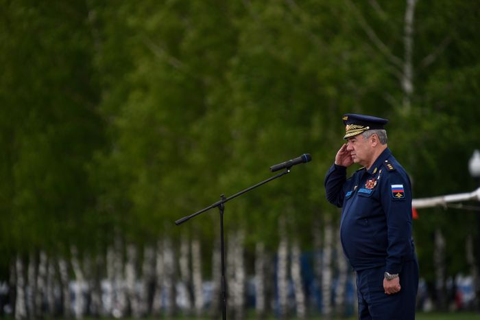 Юбилей пилотажных групп ВКС РФ «Русские Витязи» и «Стрижи» в Кубинке