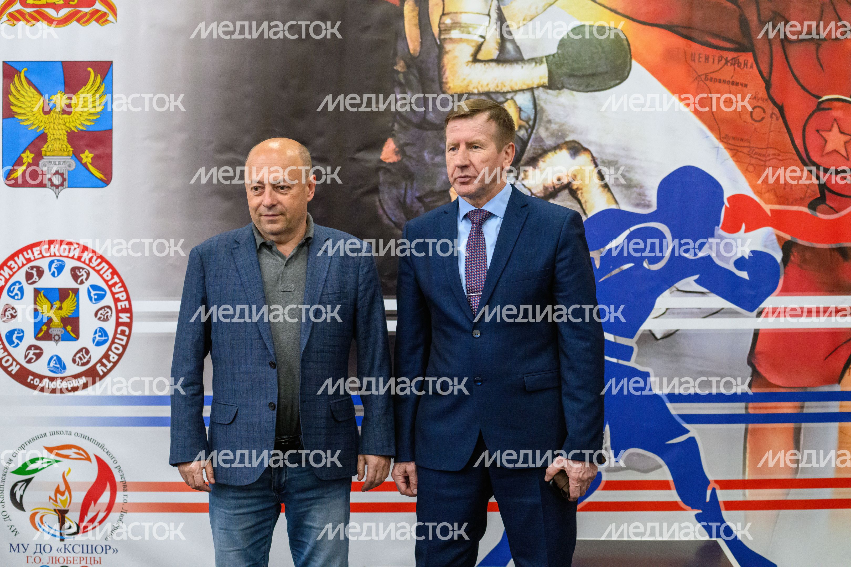 Соревнования по боксу в Люберцах, посвященные разгрому немецко-фашистских войск под Москвой Соревнования по боксу в Люберцах, посвященные разгрому немецко-фашистских войск под Москвой