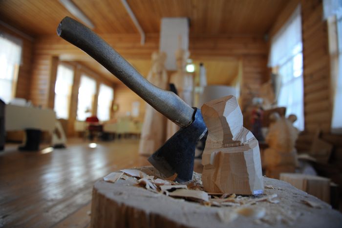 Богородская фабрика художественной резьбы по дереву